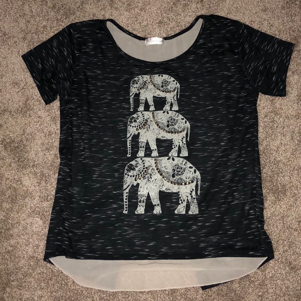 Elephant print shirt‼️